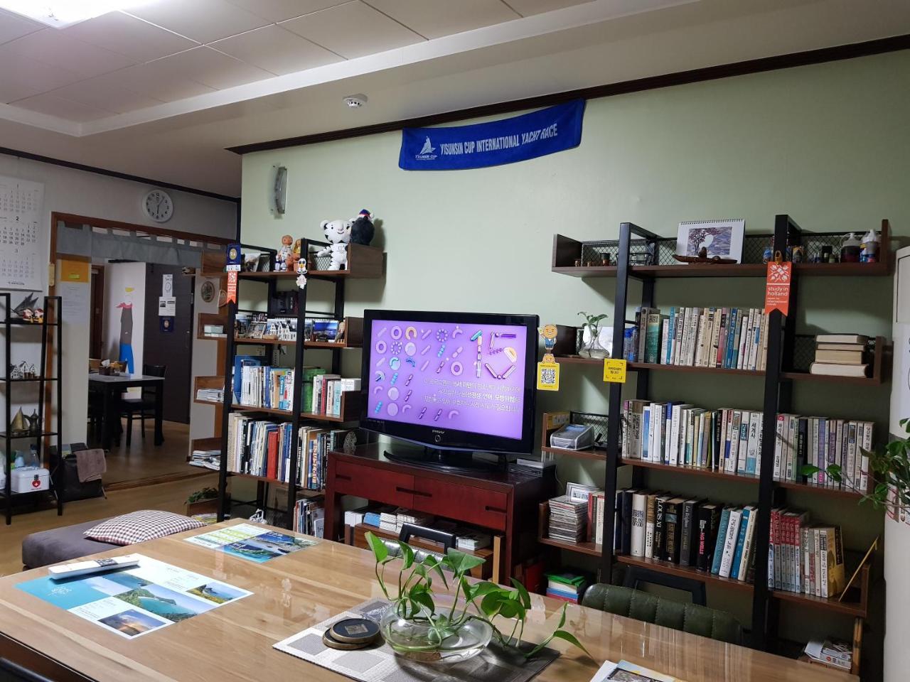 Tongyeong Episode Guesthouse Экстерьер фото